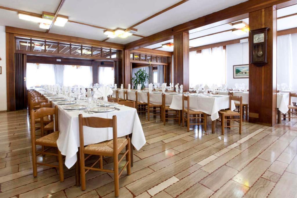 Hotel Dante Ponte nell'Alpi Ngoại thất bức ảnh