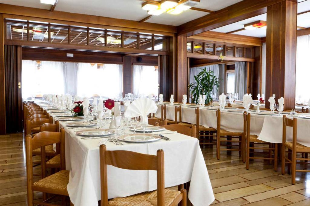 Hotel Dante Ponte nell'Alpi Ngoại thất bức ảnh