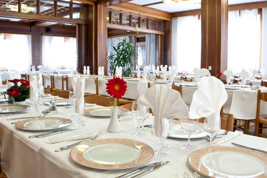 Hotel Dante Ponte nell'Alpi Ngoại thất bức ảnh